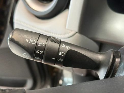 Used 2016 Toyota RAV4 XLE FWD image 15