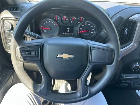 Used 2019 Chevrolet Silverado 1500 Custom w/ Custom Value Package AWD/4WD image 24