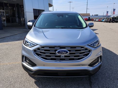 Used 2024 Ford Edge Titanium w/ Equipment Group 301A AWD/4WD image 8