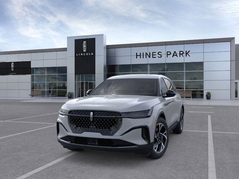 New 2026 Lincoln Nautilus Premier w/ Equipment Group 102A image 2