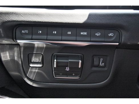 New 2026 Cadillac Escalade ESV Sport w/ Touring Package AWD/4WD image 15