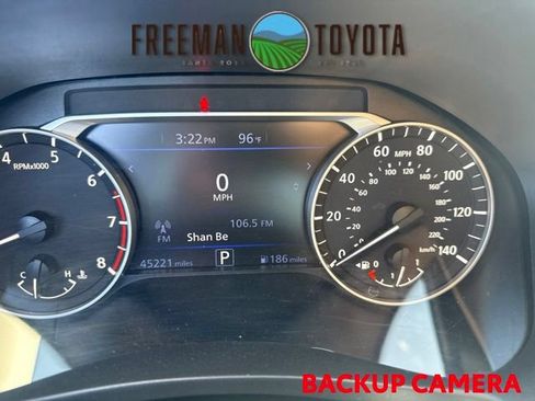 Used 2022 Nissan Altima 2.5 SV FWD image 8