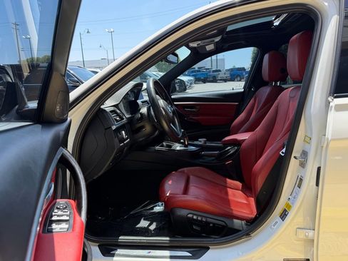 Used 2017 BMW 330e RWD image 16