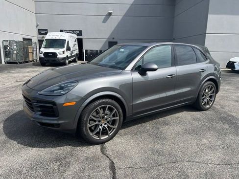Used 2021 Porsche Cayenne S AWD/4WD image 7