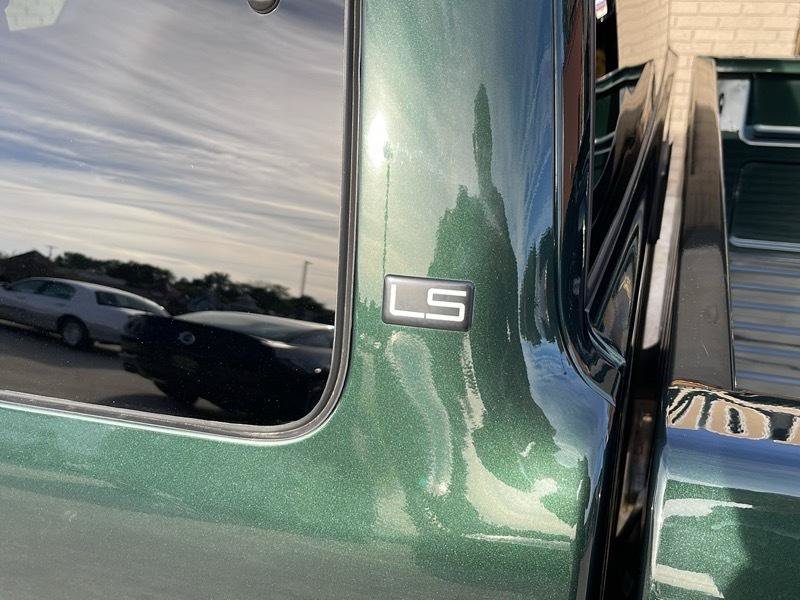 Used 2001 Chevrolet S10 Pickup LS w/ Preferred Equipment Group RWD image 22