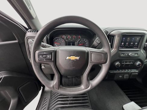 Used 2020 Chevrolet Silverado 1500 Custom w/ Custom Value Package image 40
