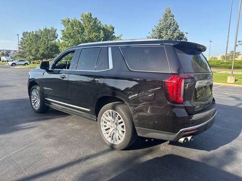 Used 2023 GMC Yukon Denali w/ Denali Reserve Package AWD/4WD image 2