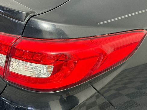 Used 2016 Hyundai Sonata Limited FWD image 58