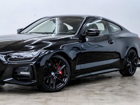 Used 2024 BMW 430i xDrive 430i xDrive w/ M Sport Package image 3