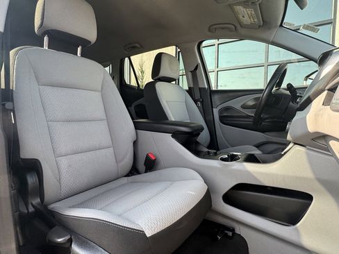 Used 2023 GMC Terrain SLE image 22