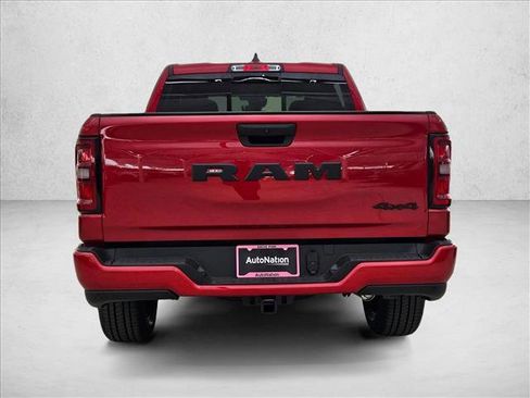 New 2026 RAM 1500 Express AWD/4WD image 8