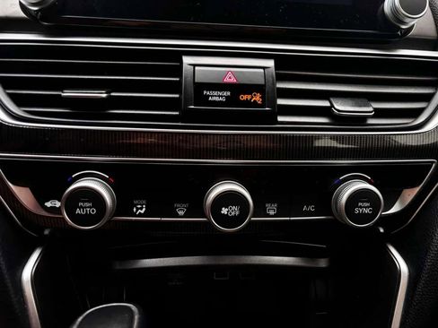 Used 2022 Honda Accord Sport image 28