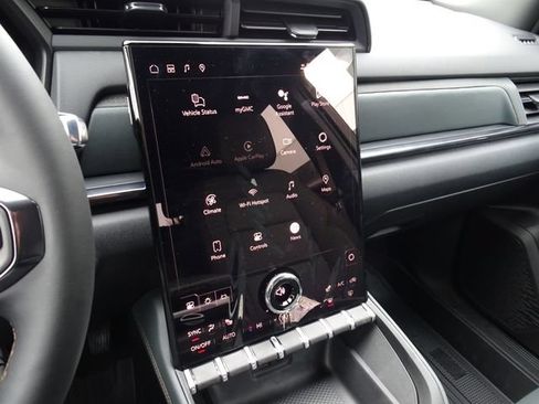 New 2026 GMC Terrain AT4 AWD/4WD image 18