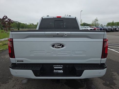 Used 2025 Ford F150 XLT w/ Equipment Group 302A MID AWD/4WD image 9