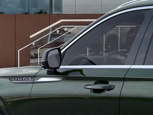 New 2026 Lincoln Aviator Black Label w/ Dynamic Handling Package AWD/4WD image 50