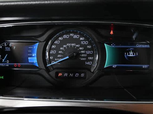 Used 2014 Ford Taurus SEL w/ Equipment Group 201A FWD image 22