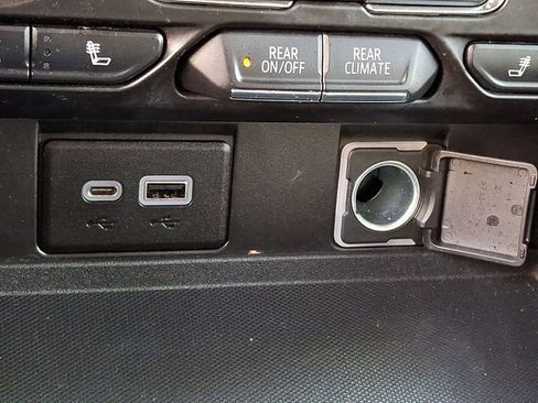 Certified 2021 Chevrolet Suburban RST image 25