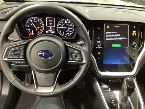 Used 2025 Subaru Outback Premium image 14