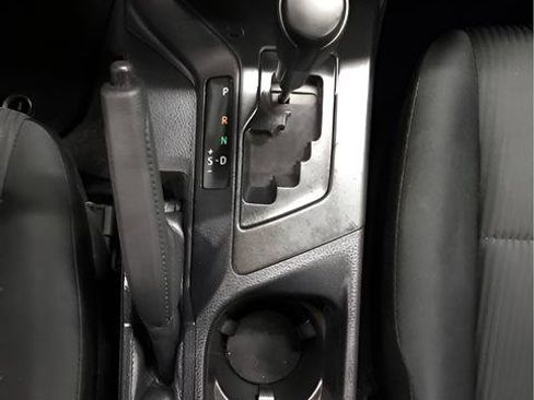 Used 2017 Toyota RAV4 LE w/ Carpet Mat Package image 17