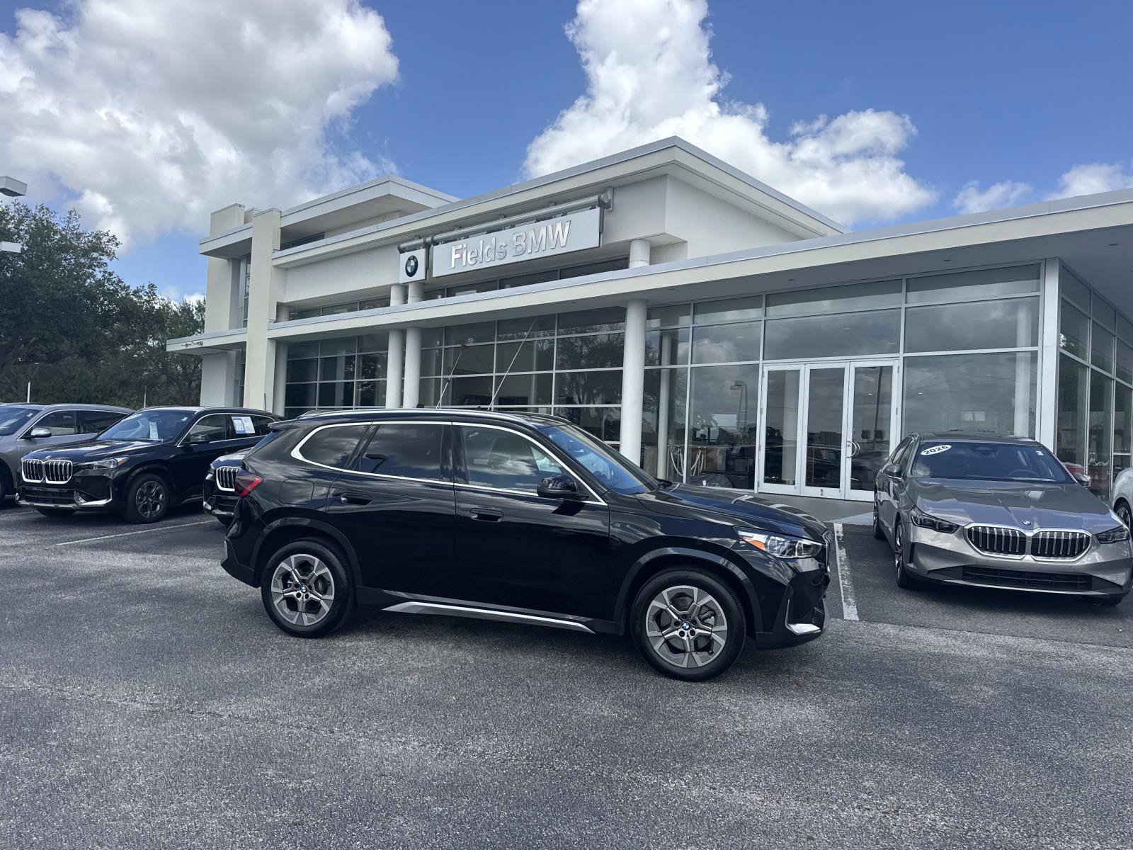Certified 2026 BMW X1 xDrive28i w/ Technology Package AWD/4WD image 1
