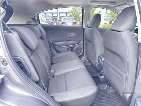Used 2022 Honda HR-V EX image 16