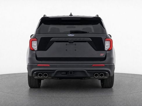Used 2024 Ford Explorer ST w/ Equipment Group 401A AWD/4WD image 8