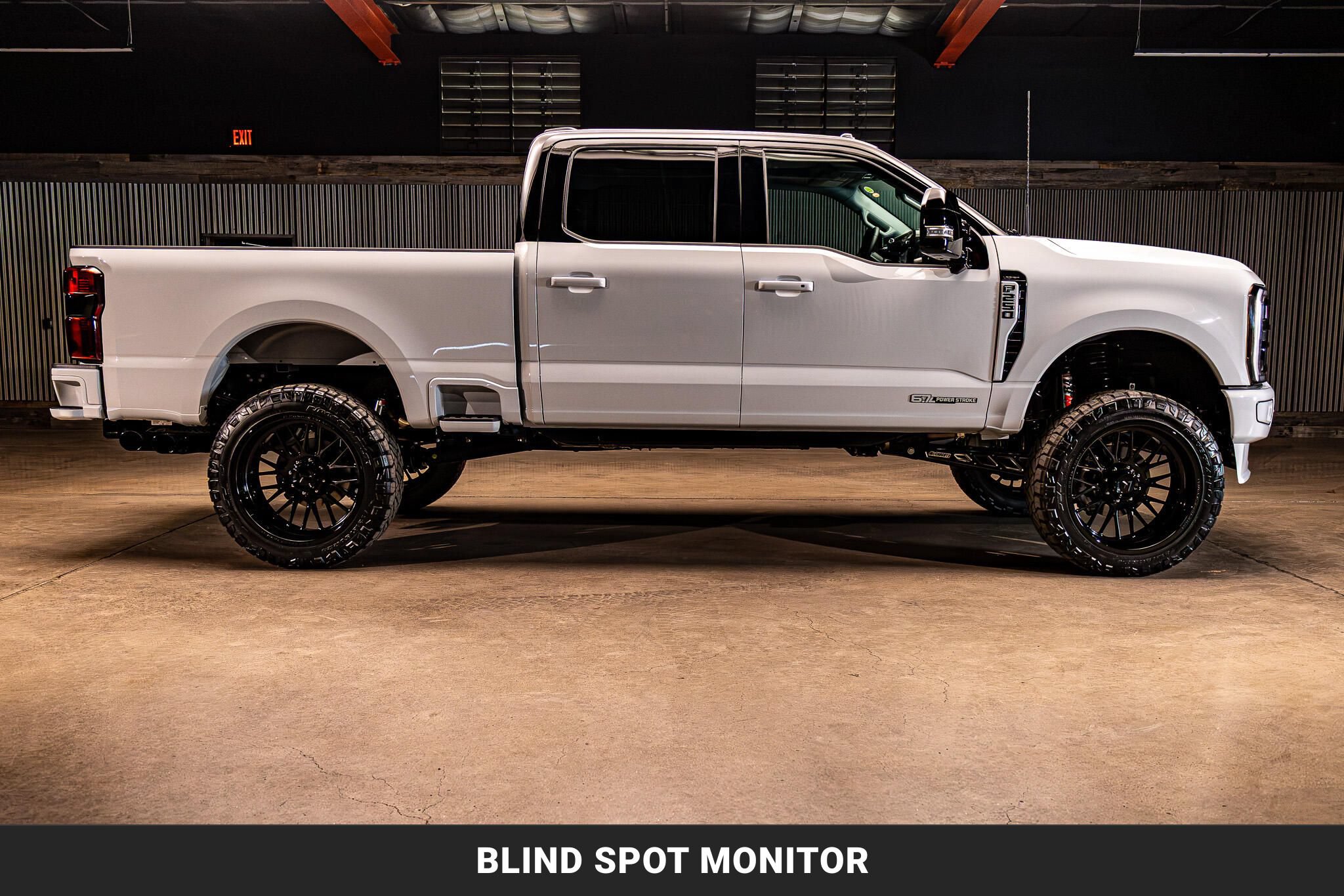Used 2026 Ford F250 Lariat AWD/4WD image 12