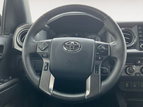 Used 2023 Toyota Tacoma TRD Sport w/ TRD Premium Sport Package AWD/4WD image 12