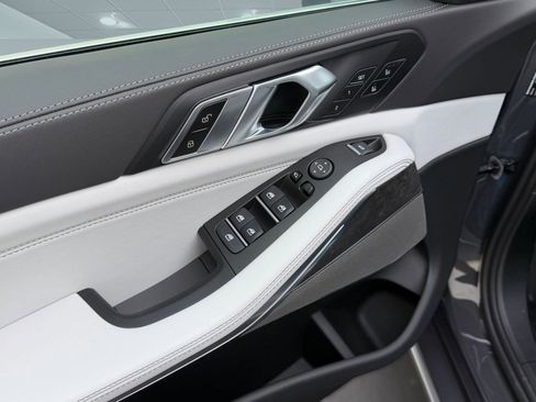 New 2026 BMW X5 xDrive40i AWD/4WD image 22
