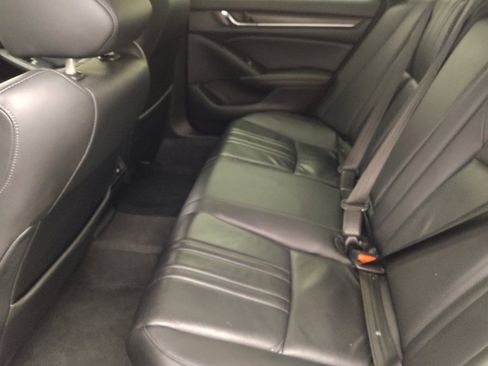Used 2022 Honda Accord EX-L image 18