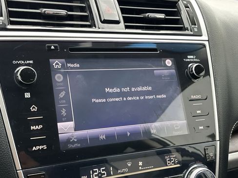 Used 2018 Subaru Outback 2.5i Limited AWD/4WD image 15