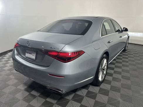 Used 2022 Mercedes-Benz S 580 S 580 image 13