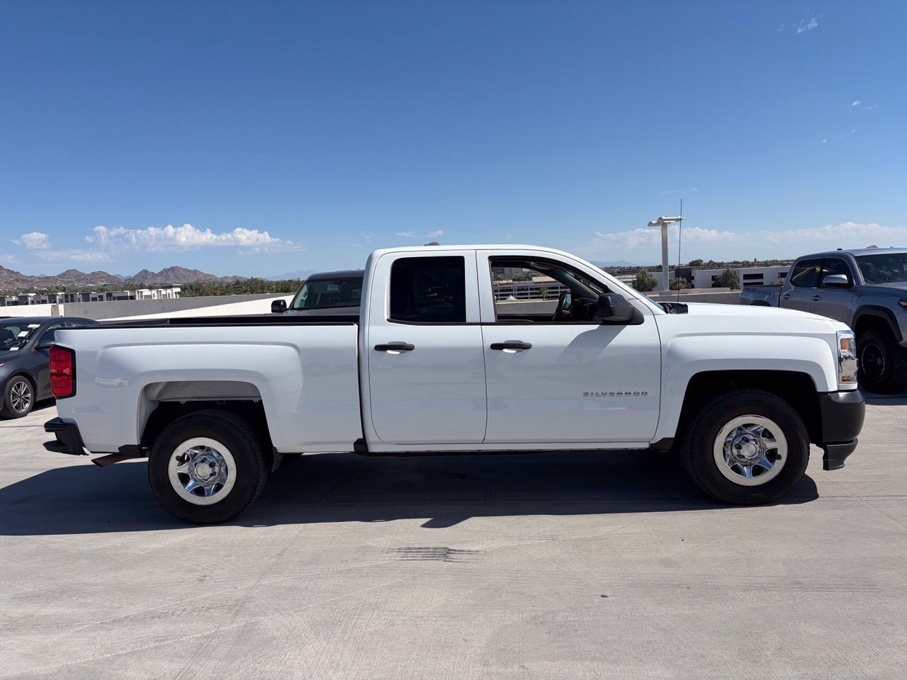 Used 2019 Chevrolet Silverado 1500 W/T w/ WT Convenience Package RWD image 3