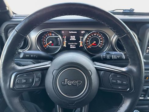 Used 2019 Jeep Wrangler Sport image 31