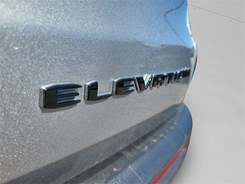 Used 2025 GMC Acadia Elevation image 34