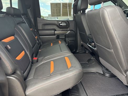 Used 2021 GMC Sierra 1500 AT4 w/ AT4 Premium Package AWD/4WD image 19