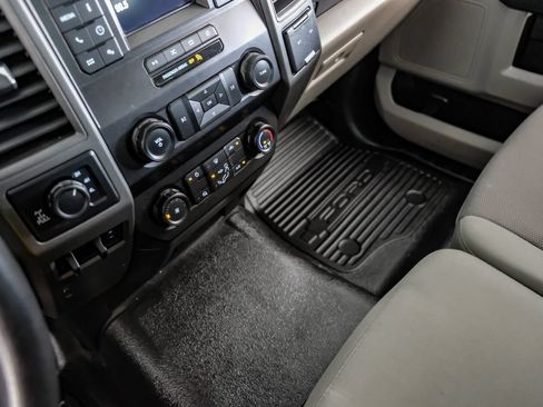Used 2021 Ford F250 XL w/ Power Equipment Group AWD/4WD image 19