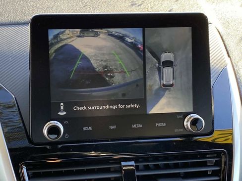 Used 2024 Mitsubishi Eclipse Cross SEL image 12