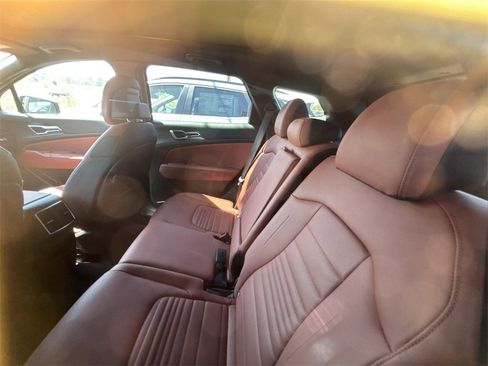 New 2026 Kia Sportage SX image 12