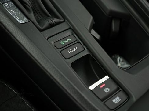 New 2025 Honda Accord SE image 39