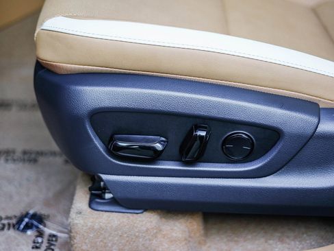 New 2026 Lexus RZ 350e 2WD image 21