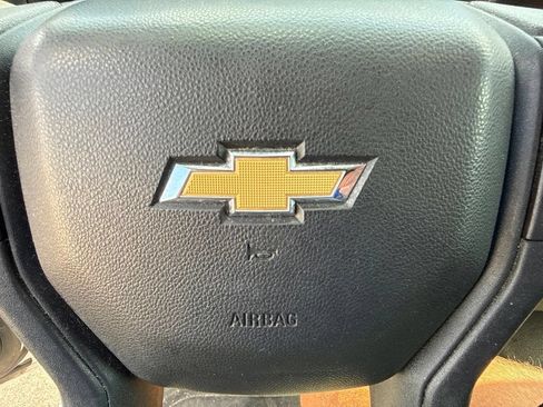 Used 2023 Chevrolet Silverado 1500 W/T w/ WT Value Package RWD image 27