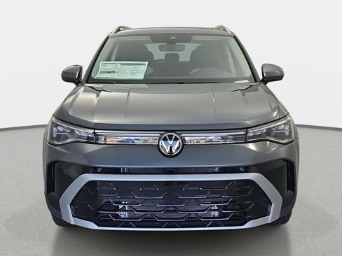 New 2026 Volkswagen Taos SEL image 8