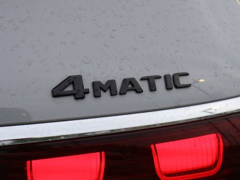 Used 2024 Mercedes-Benz GLS 580 4MATIC image 38