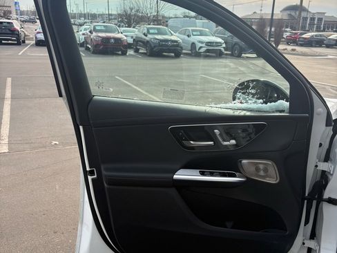 Certified 2023 Mercedes-Benz GLC 300 4MATIC image 13