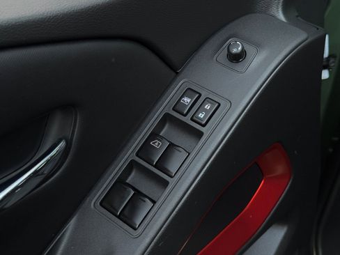 Used 2023 Nissan Frontier PRO-4X w/ Pro Convenience Package image 13