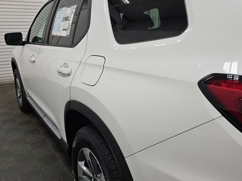 New 2026 Honda Pilot EX-L image 6