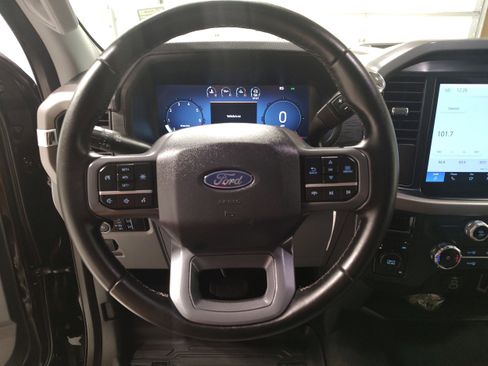 Used 2025 Ford F150 XLT w/ Equipment Group 301A Standard AWD/4WD image 5