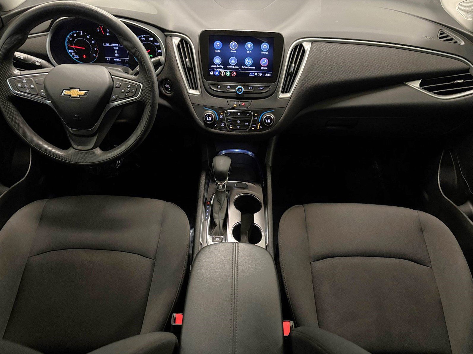 Used 2023 Chevrolet Malibu LT FWD image 14