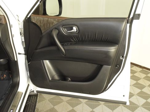 Used 2022 Nissan Armada Platinum w/ Captain's Chairs Package image 40